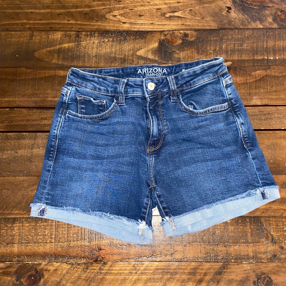 Arizona Jean Company Mid Rise Shorts Junior Size 5